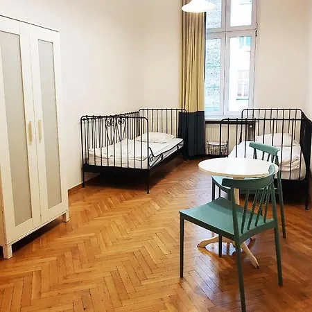 Kamienica Bankowa 3* Познань