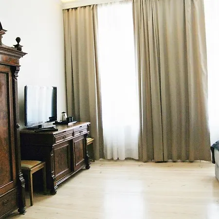 Kamienica Bankowa Bed and Breakfast