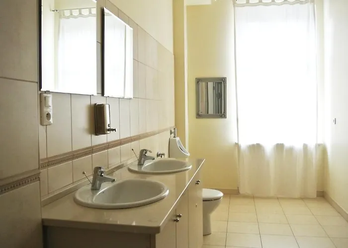 连排砖石公寓班科瓦酒店 住宿加早餐酒店 波兹南