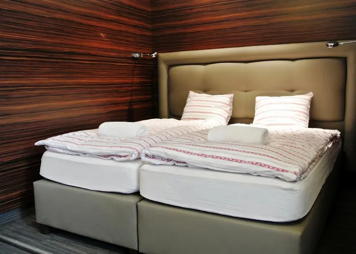 连排砖石公寓班科瓦酒店