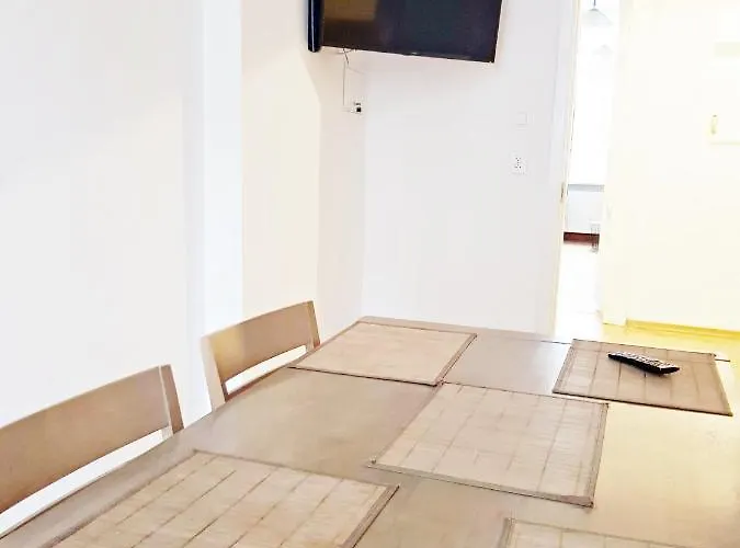 住宿加早餐酒店 连排砖石公寓班科瓦酒店